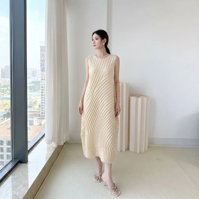

Miyake Pleated Dresses 2026 Summer New Design Sleeveless Vest Dress Year Ring Handmade Pleats Fold Slim Fit Elegant Solid Dress