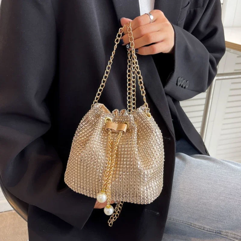 Bolsos de cubo con diamantes de imitación de memoria dulce para mujer, bolsos de hombro con cadena de perlas Retro, bolsos cruzados pequeños brillantes, bolsos femeninos