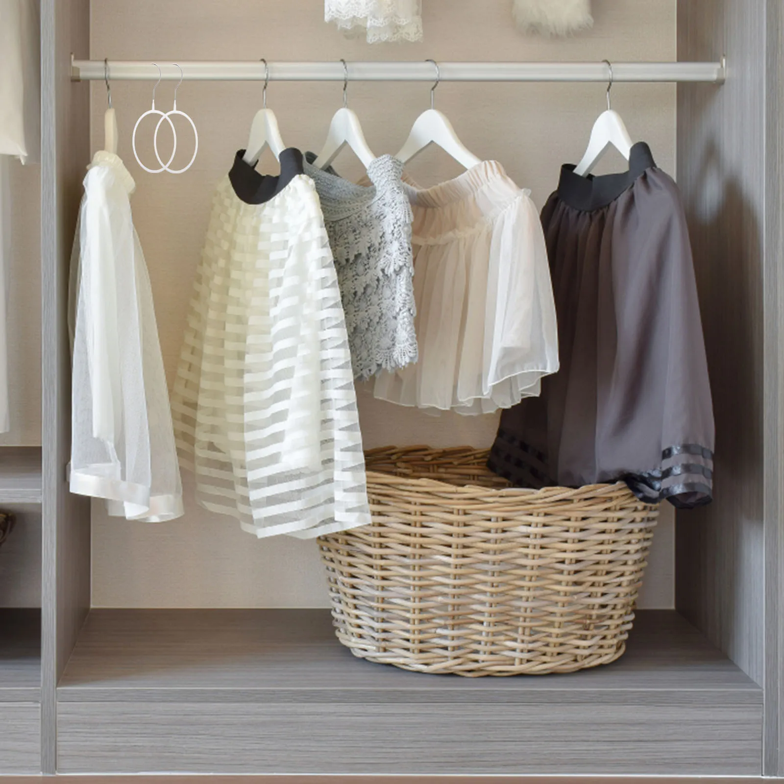 

8Pcs Towel Hook Circle Scarf Hanger for Closet Organizer Premium Sturdy Hanging Ring Multi-Functional Wardrobe Tie Belt Shawls