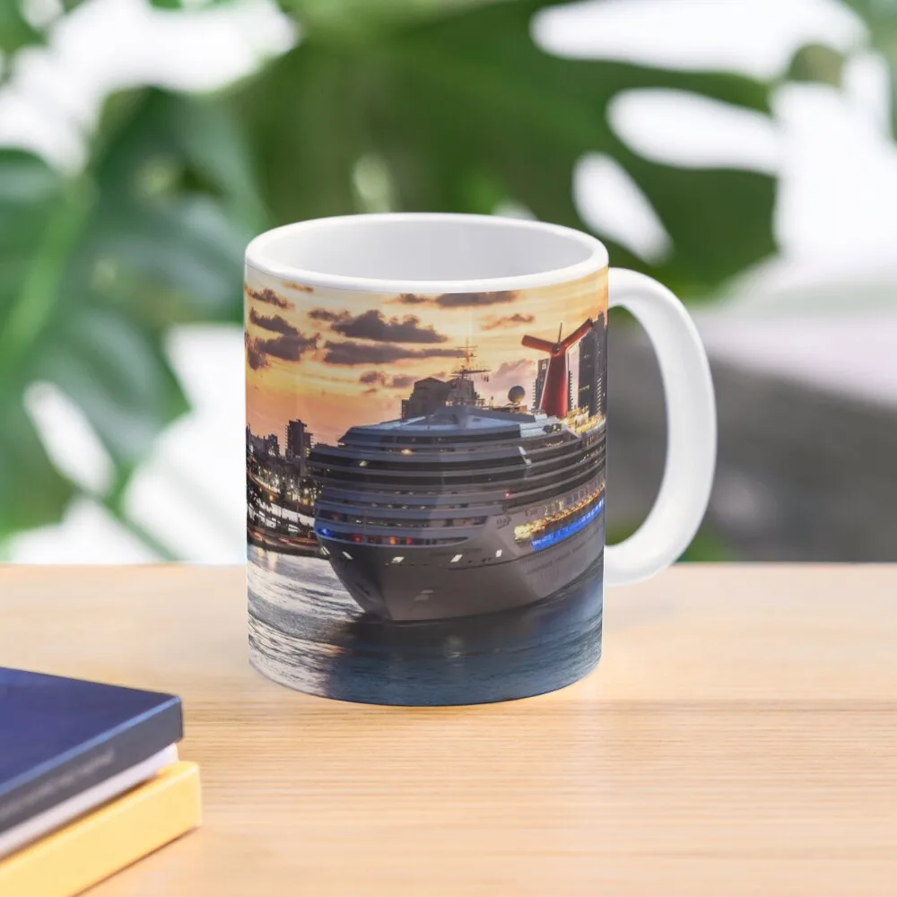 Carnival Victory Cruise Ship in Miami at sunrise Coffee Mug Beautiful Tea Mugs Funny Mugs Coffee Set Mug Ceramic