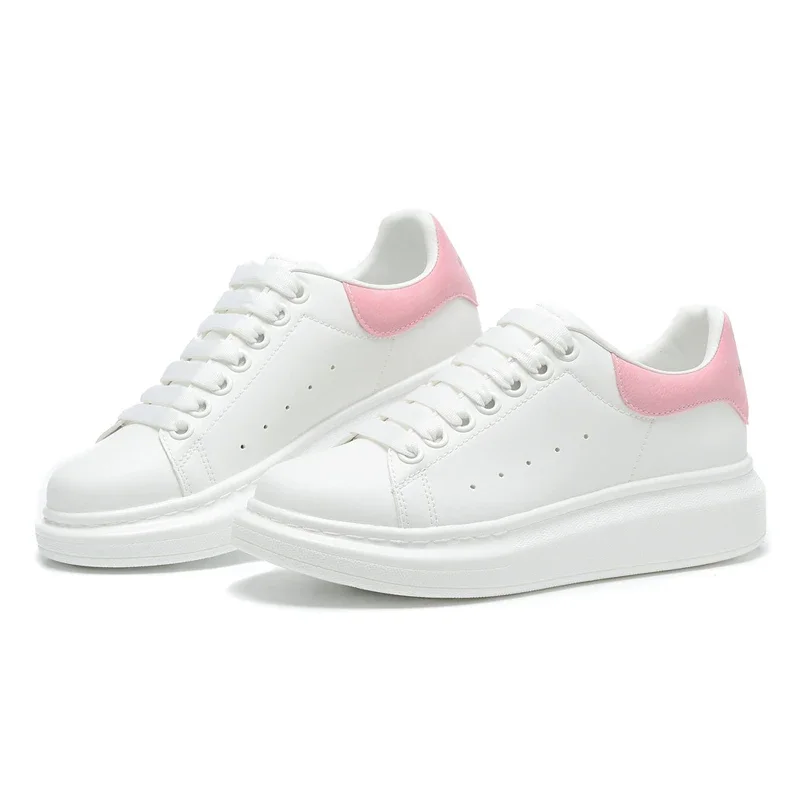 Stylish Comfort: Bestselling Versatile Fashionable Sneakers with Soft-Soled Casual Sports Shoes