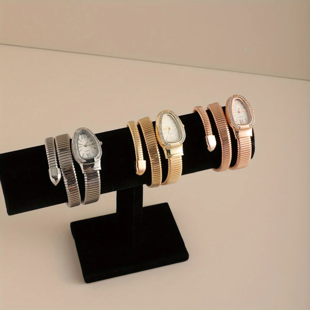 ساعة كوارتز بتصميم ثعبان أنيق للنساء، سوار معدني من خليط معدني، قرص فريد، نمط كاجوال، هدية مثالية لها #6