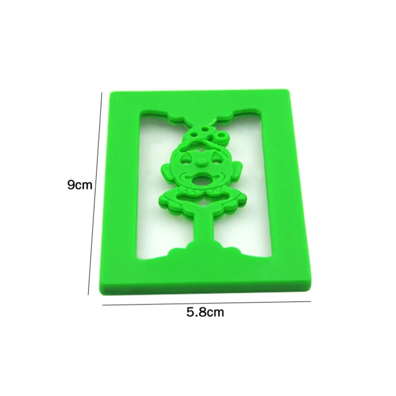 Verschiedene Weltraum-Dimensionskarten, magische Requisiten, Nahaufnahme, magische Magia, Magie, Zauberer, Requisiten, Illusionen, Gimmicks, Zaubertricks für Anfänger