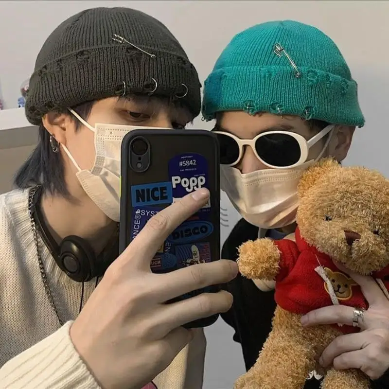 

Winter Beanies Knitted Hat Women Harajuku Y2k Beanies Warm Thick Men Hip Hop Pin Hole Skull Cap Short Hat Unisex Basic Cap