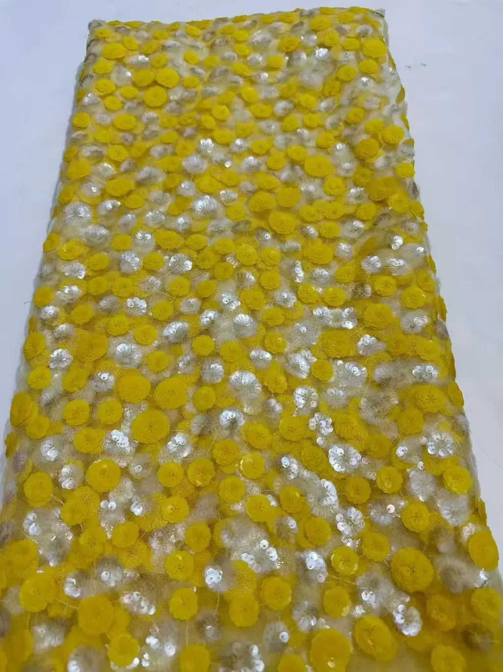 Round Pearl 3D White Sequin Embroidered Tulle Fabric Decorative Mesh Cloth for Clothing Wedding Layout Stage Backdrop Fabric2026