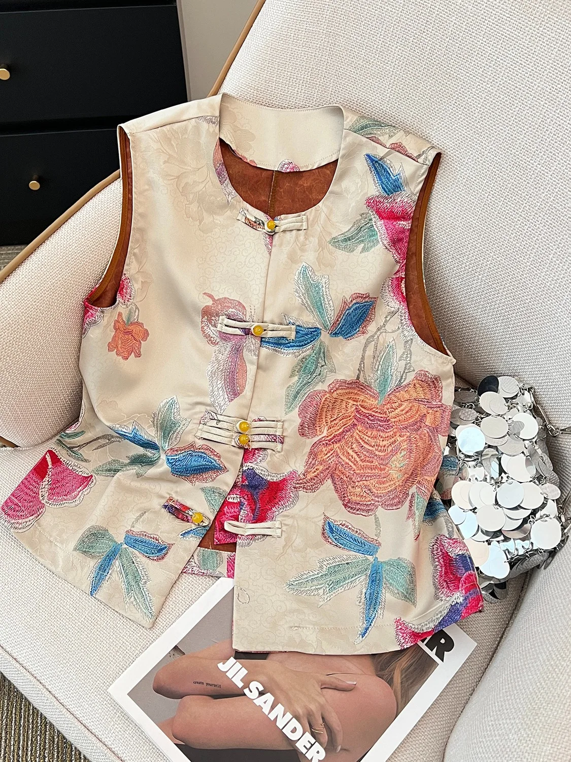 

Новый китайский Sle с вышитым цветком пиона, тюнет, тонкий круглый женский топ Ne, летняя мода, традиционный национальный...