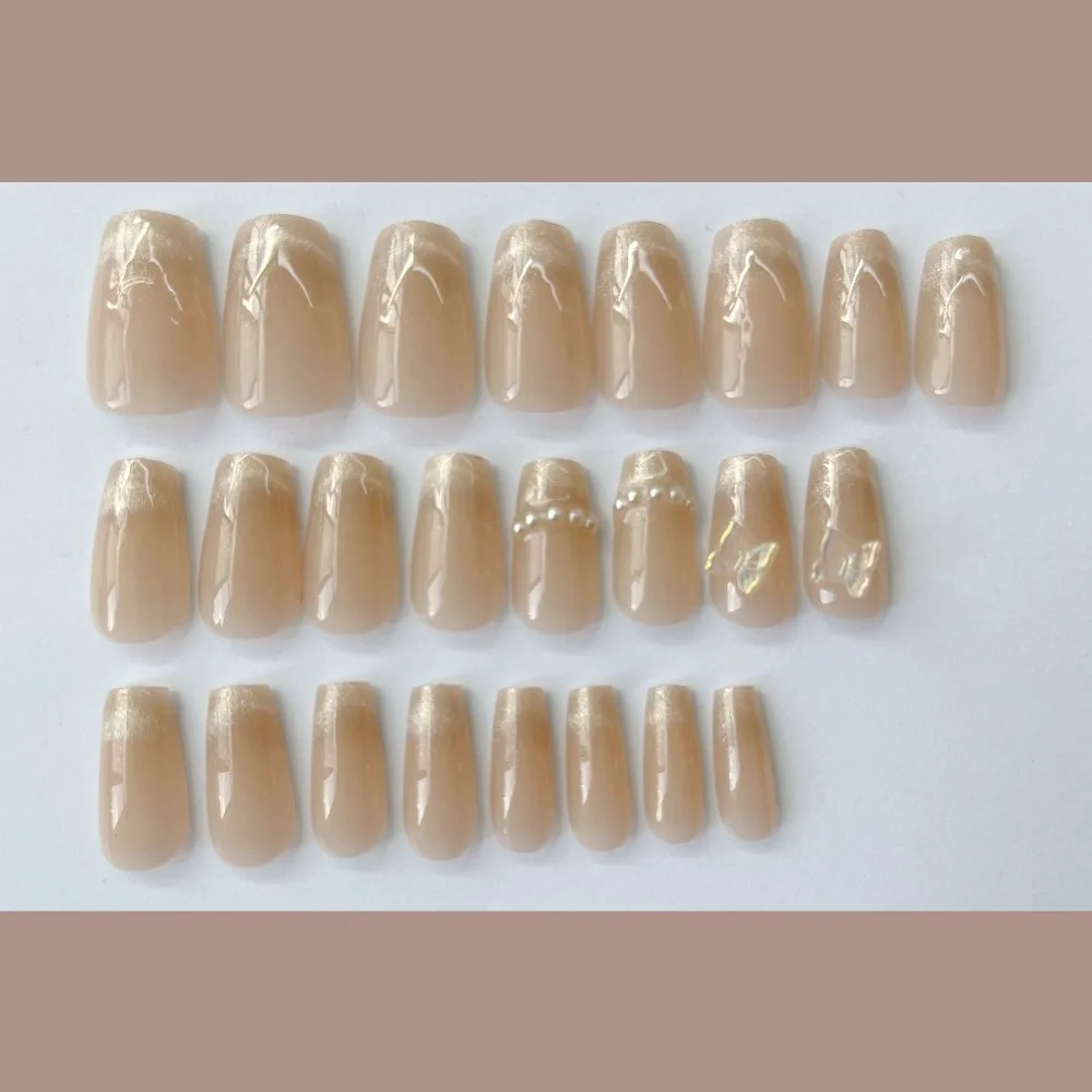 Fashion Cat's Eye French Fake Nails Faux Fingernails Wearable Manicure Press on Nails Medium Length Full Cover Nail Tips Girl