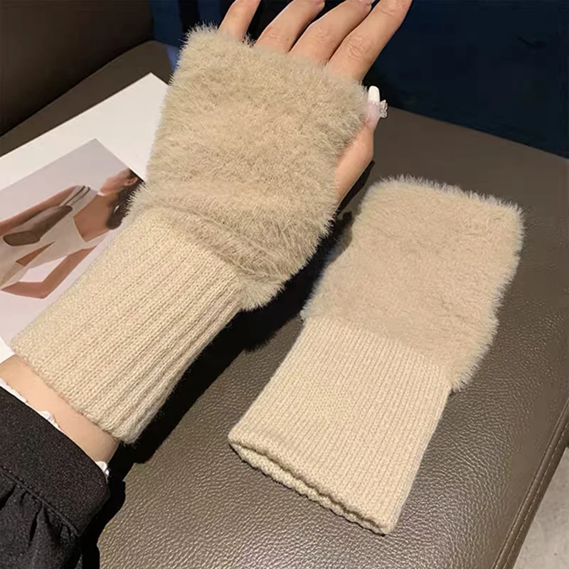 C.New S Winter Mink Fleece Soft Gloves Women Luxury Solid Warm Fingerless Gloves White Plush Knitted Wrist Mittens