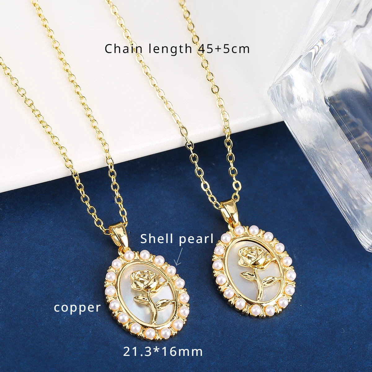 Hot Selling Color Copper Gold-plated Rose Pendant Necklace Ladies Fashion Party Travel Preferred Light Luxury Niche Gifts