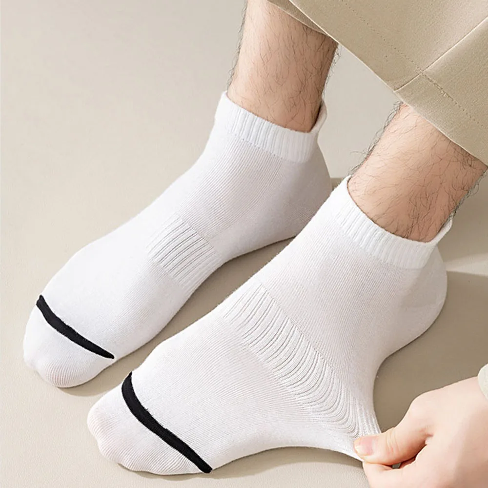 Atmungsaktive Anti-Rutsch-Bootssocken Männer Plus Size Söckchen Baumwolle Low Cut Sportsocken Outdoor Casual Baumwollstrümpfe Weich