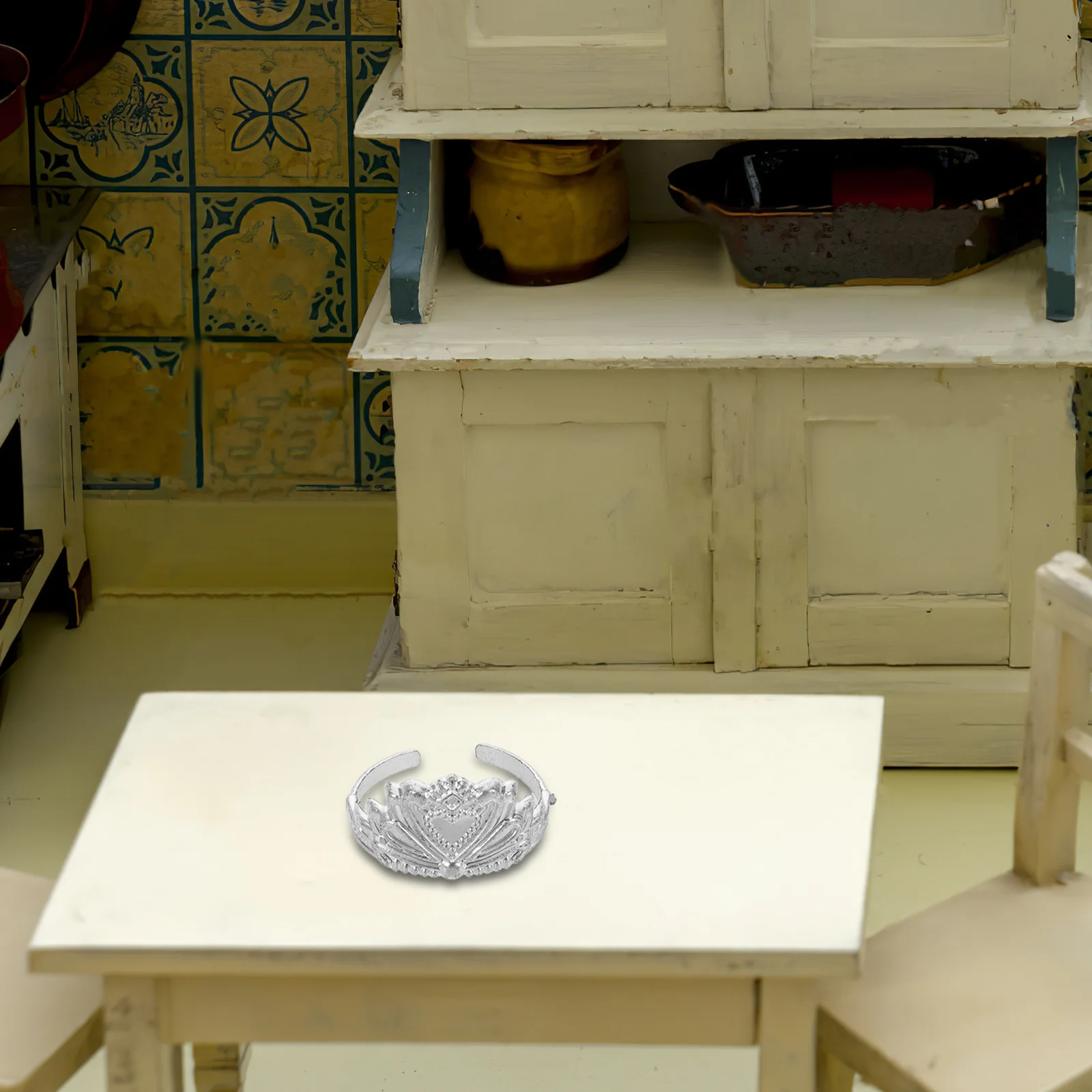 

80 шт., миниатюрные аксессуары для волос с короной, мини-головной убор для кукольного домика, королева, ролевые игры, ювелирные изделия для кукольного домика