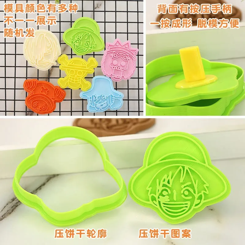 One Piece Luffy Tony Tony Chopper   Biscuit Mold Creative Home Diy Biscuit Baking Tool Cartoon Three-Dimensional Pressing Tool