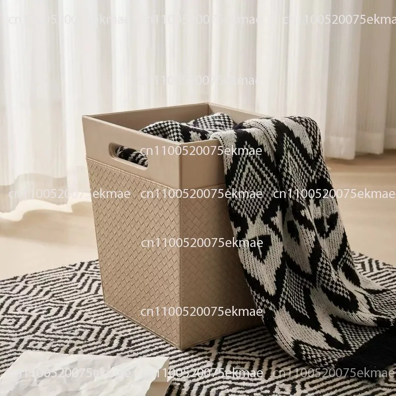 Cream-coloured Leather-Look Laundry Basket for The Living Room – Stylish Home Storage Basket for Miscellaneous Items