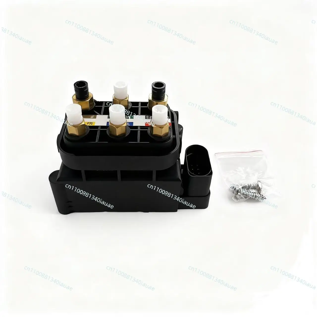 

Suitable for W253 W203 Air Shock Distribution Valve Solenoid Valve 0993200258