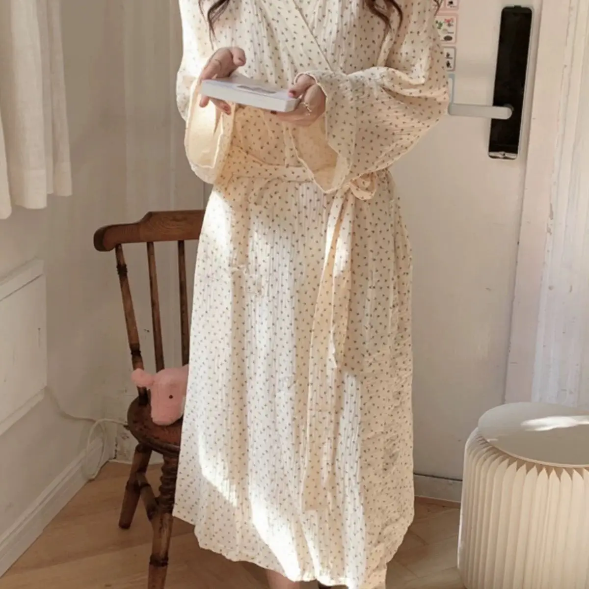 

Nightgown Women's Small Flower Medium-Length Bathrobe Japanese Simple Loose Dressing Robe Home Clothes Sleep Shirts Pajama Gown