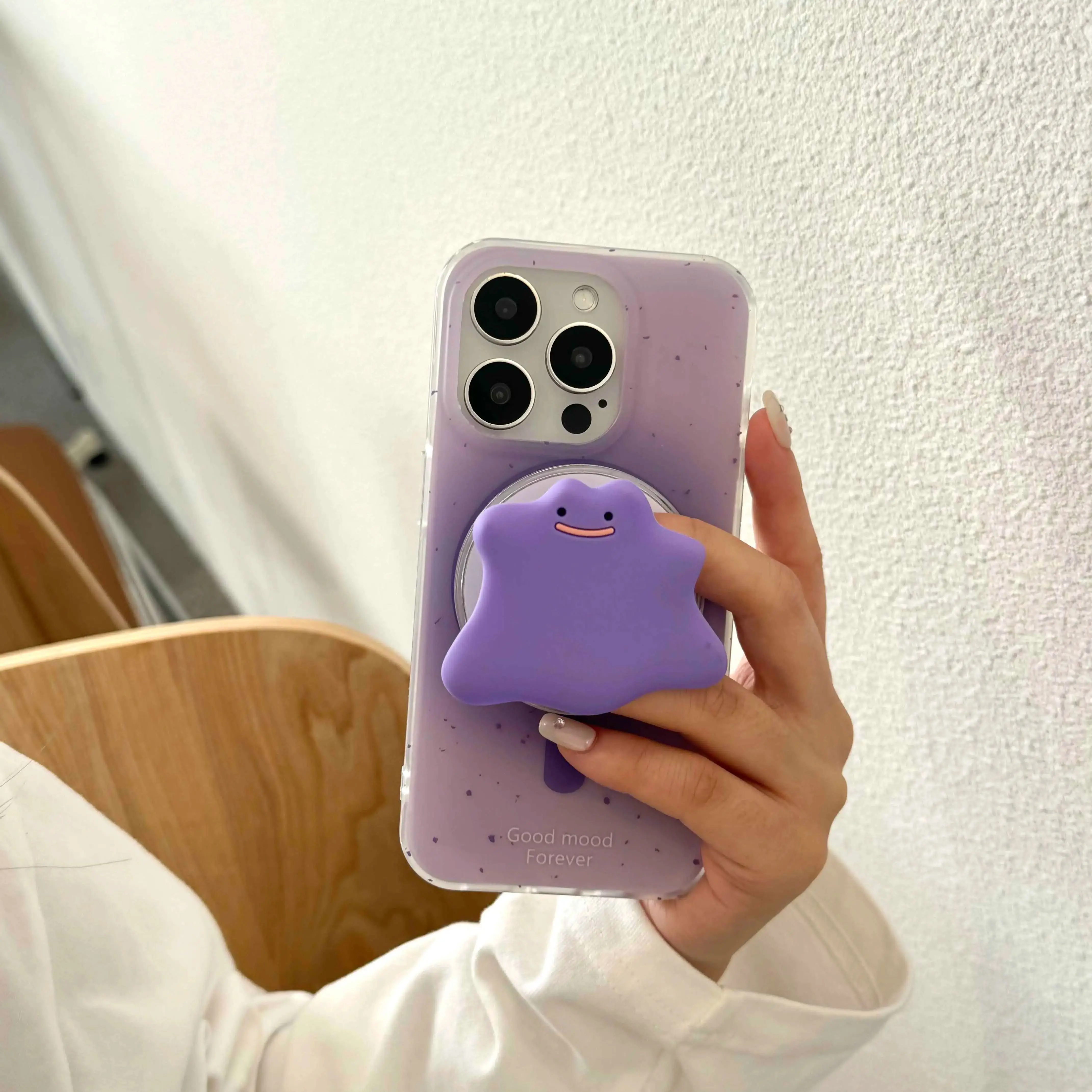 Cute Cartoon Purple Stand Holder Magnetic Fundas For Iphone  Wireless Charging Case Grip Tok Folding Finger Stand Socket view 4