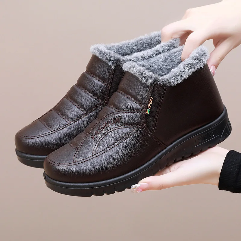 Women's Snow Boots Winter Non-slip Waterproof Warm Cotton Boots Soft Soles Comfortable Mother Shoes Leather Windproof Ankle Boot