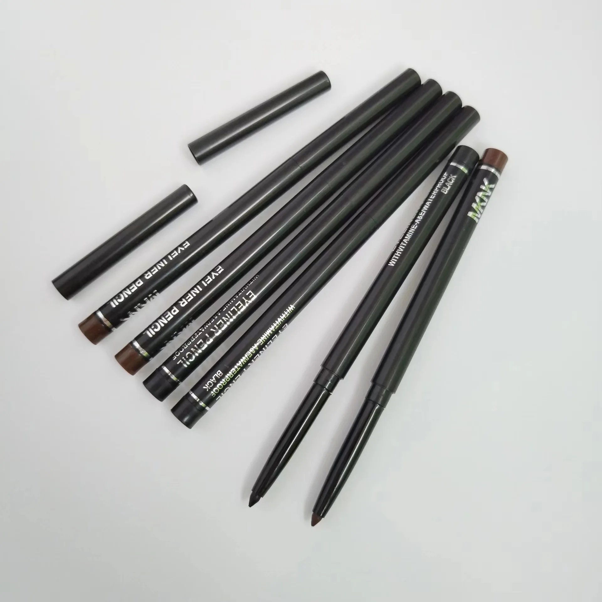 Matita eyeliner rotante automatica Matita gel eyeliner Matita per sopracciglia Sleeper Matita baco da seta Matita eyeliner crema Nero marrone
