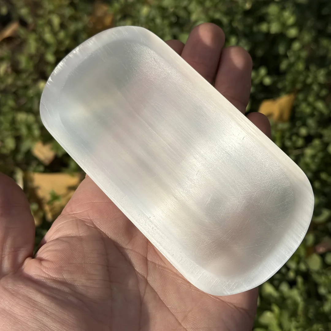 Natürliche transparente Selenitschale, weiße entmagnetisierende Dekoschale – unverzichtbares Werkzeug zur Entmagnetisierung, ovales Quarzornament