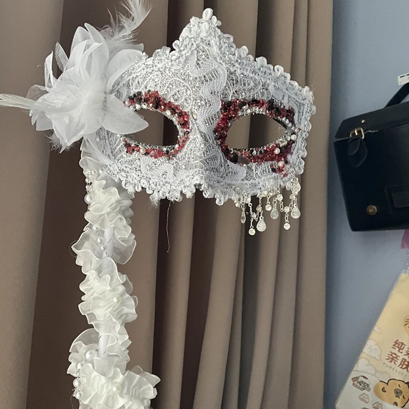 

Rhinestone Feather Flowers Women Masquerade Masks With Lace Stick Handheld Venetian Mardi Gras Halloween Costume Cosplay Party