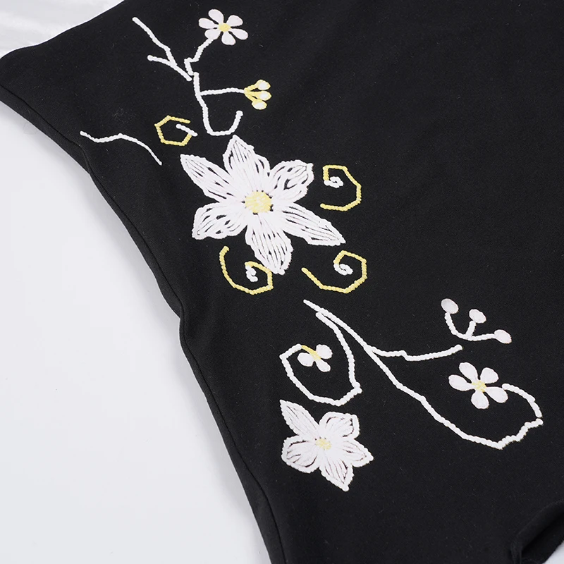 SUCHCUTE Sexy Vintage Spitzen-Patchwork-Trägertop für Damen, Harajuku Blumen-Grafik-Print, Nieten-Mini-Camisole, Gothic Hottie Sommerkleidung – Detail 8