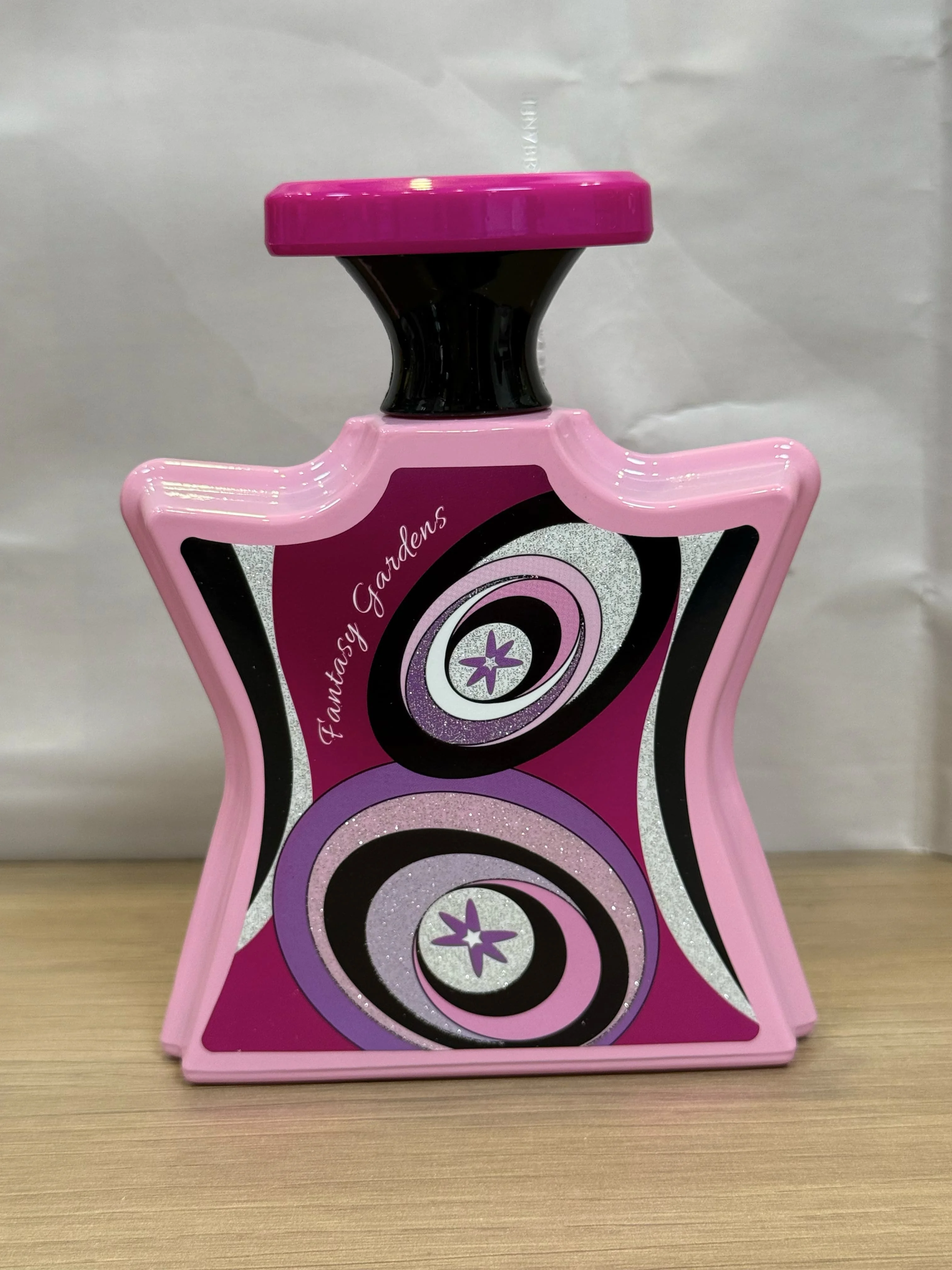 Tribeca Greenwish Village Bleecker Street Eau De Parfum 100ml – Drewnisty, amberyowy, długotrwały zapach unisex, luksusowy prezent na Boże Narodzenie