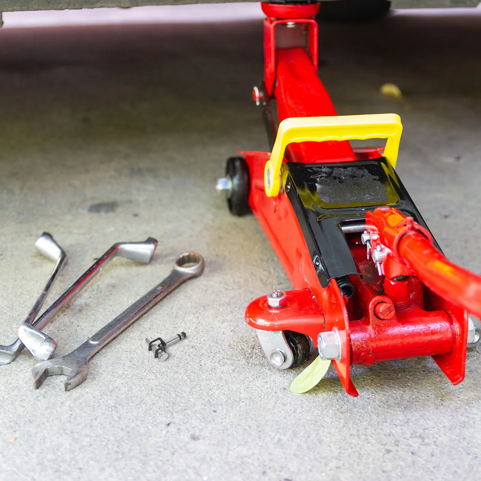 2Sets Hydraulic Floor Jack Repair Parts Pump Core Plunger Replacement Kit Seal Compatible with 2 Ton 2.5 Ton Hydraulic Jack Leak