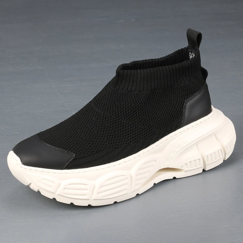 New Men's Trendy Versatile Breathable and Comfortable Casual Shoes with Mesh Cloth for One Step Wearing of Casual Socks and Shoe