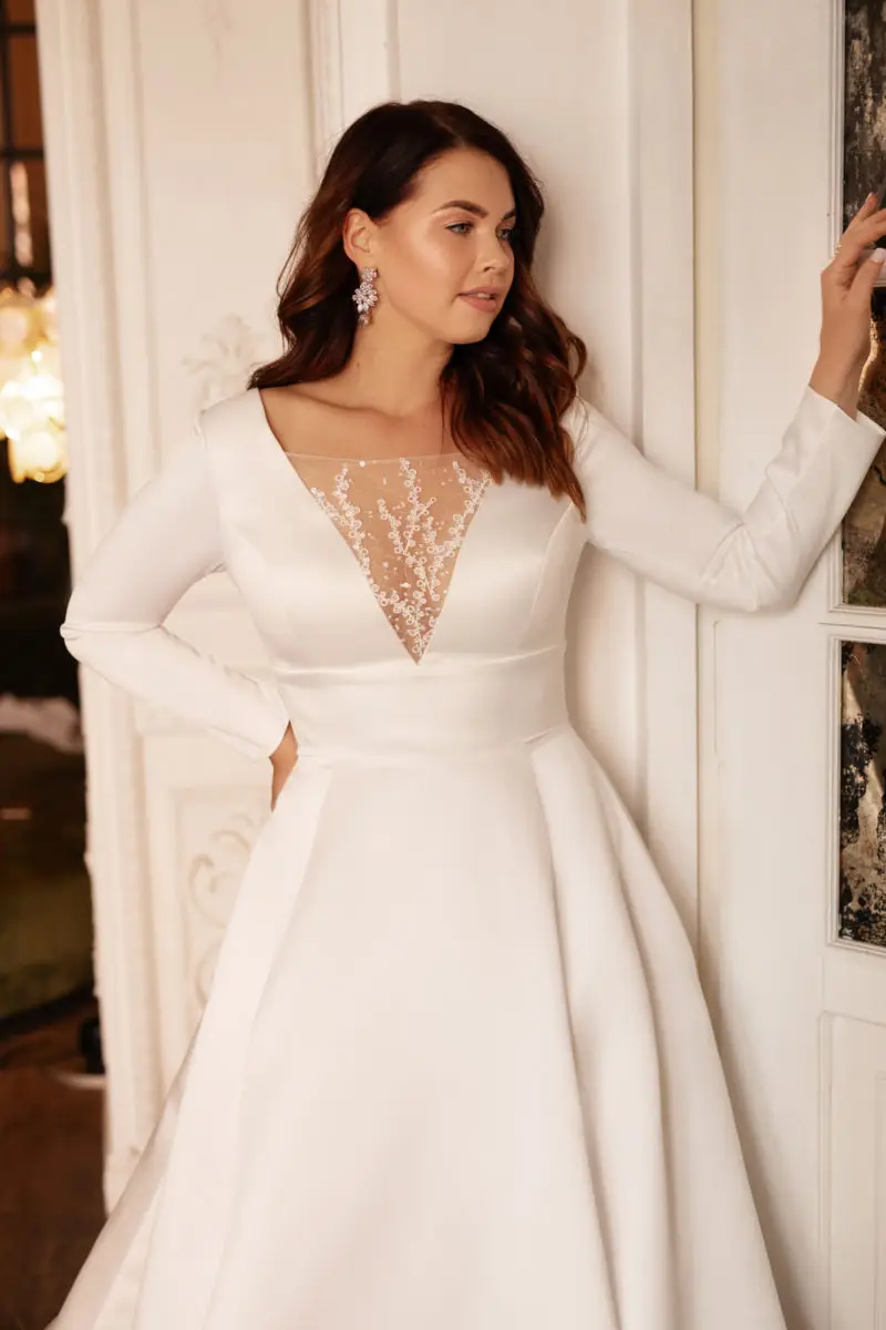 Aline – robe de mariée grande taille, manches longues, avec des Appliques en dentelle, col en v, personnalisée aux mesures, superbe, 2024