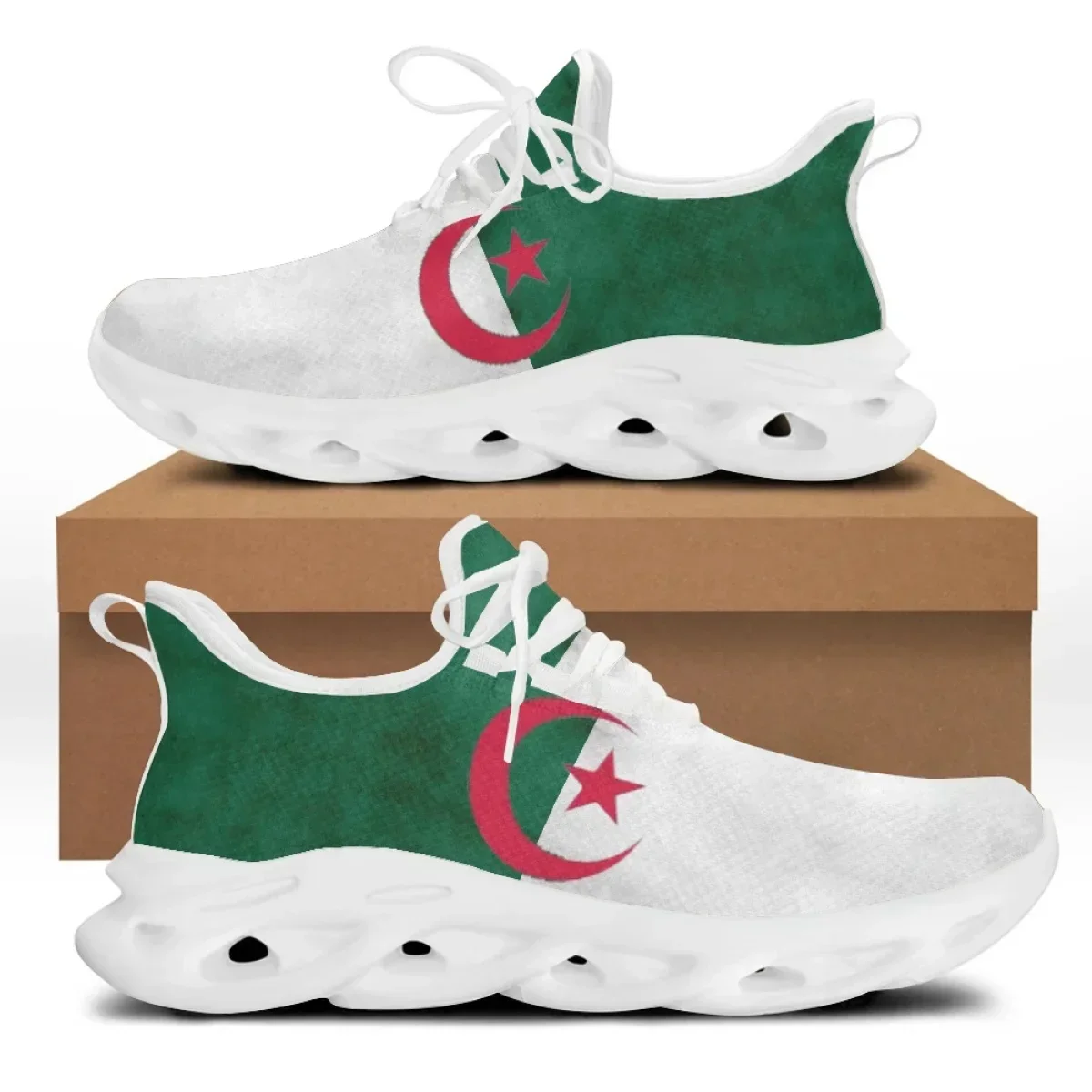

New Flag Design Women Sneakers Ourdoor Walkable Athletic Shoes Summer Sprint Breathable Mesh Fabric Soccer Shoes