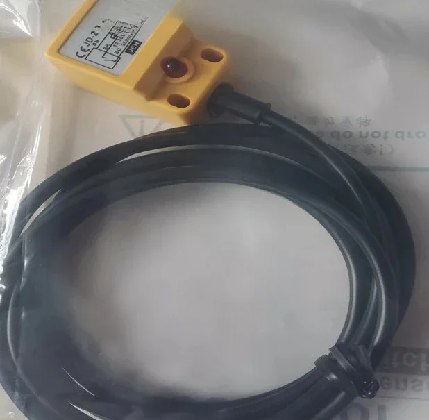 

Новый датчик приближения JD-1705E1-3M/-7M/F1 Бесконтактный металлический датчик