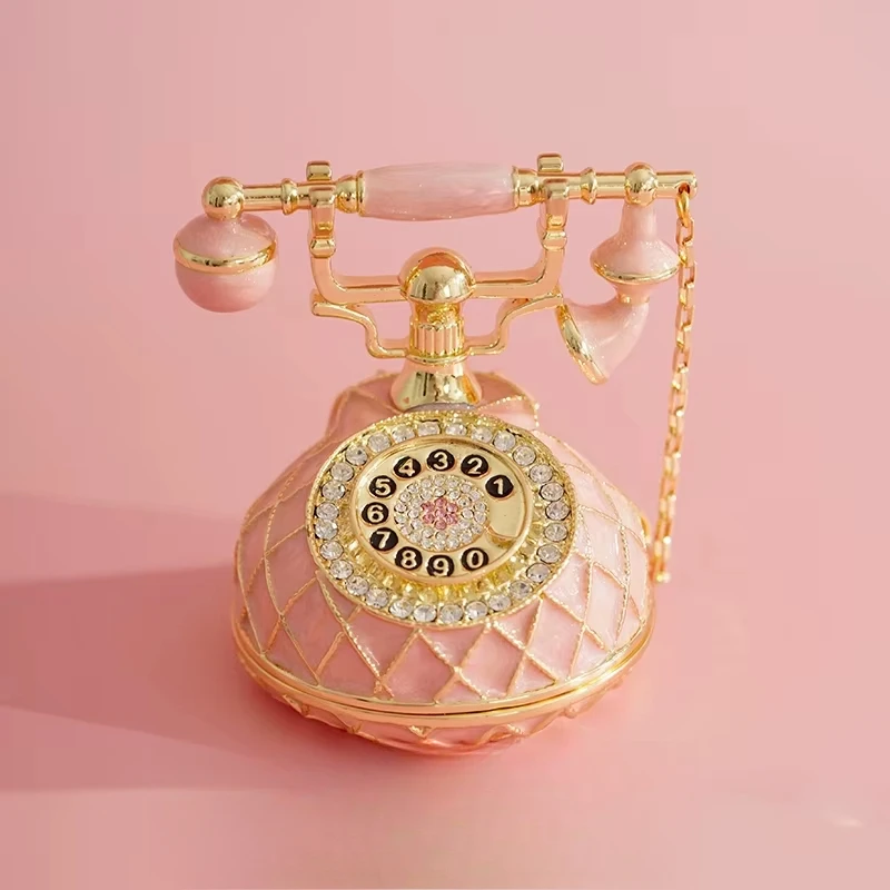 

Cute Retro Telephone Jewelry Box, Hand-Painted Enamel Organizer for Necklaces, Rings, Jewelry, Luxurious Decorative Gift Box
