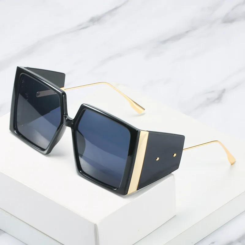 Large Square Sunglasses Women Men Street Shows Exaggerated Bold Temple Steampunk Unisex UV400 Sun Glasses Personliaty Eyewear