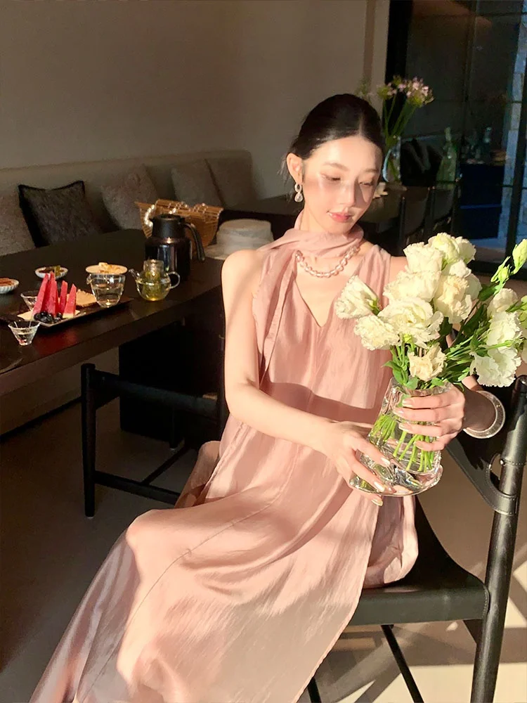 

Летнее женское повседневное платье Alin с V-образным вырезом, А-силуэта, с завышенной талией, из ткани, модель AL5ESL, для стирки в машине