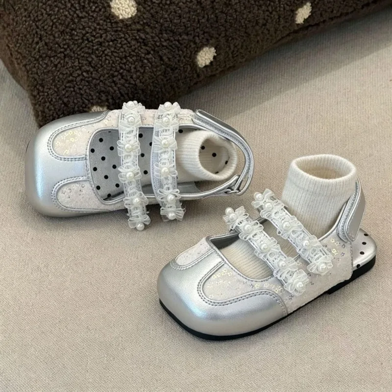 Kinder Prinzessinnen-Sandalen Süße Spitzenblumen Mädchen Strandschuhe Weiche Sohle 2026 Sommer Neue Kindersandalen Modisch Vielseitig – Detail 3