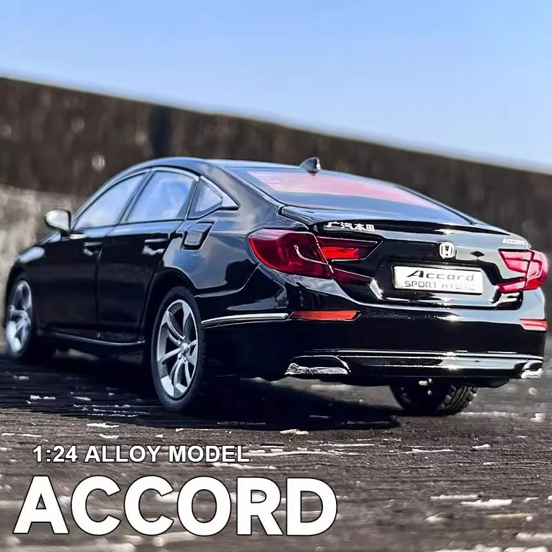 1:24 Accord Alloy Car Model Diecasts Metal Vehicles Car Model Simulation Sound and Light Collection Kids Toy Gift