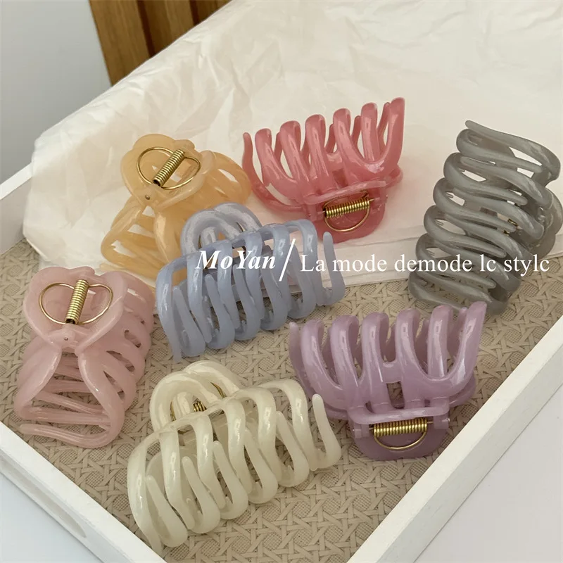 Korean version bright pumpkin hairpin large catch shark clip advanced sense large grab clip versatile back head disc hair grab