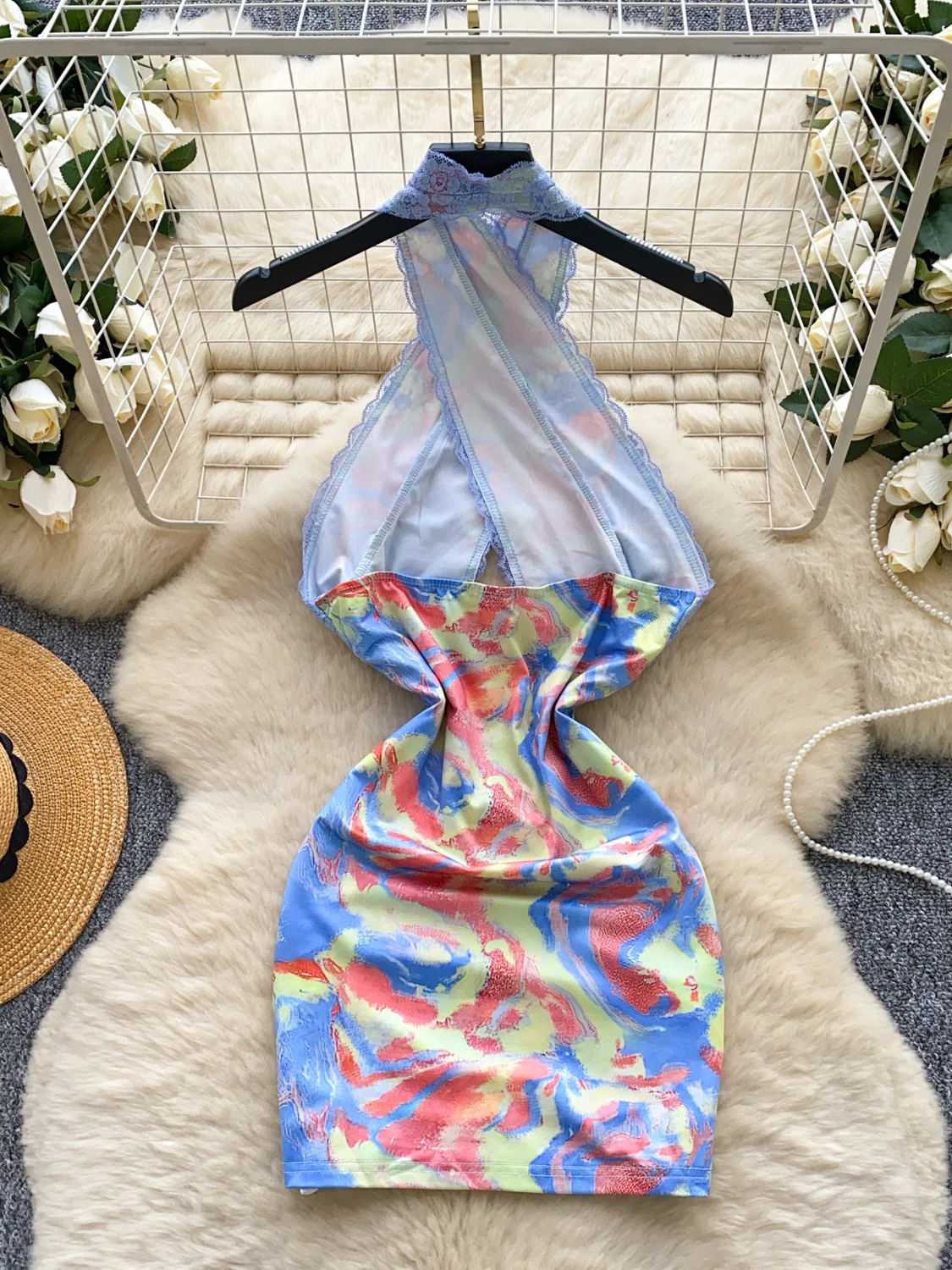 فستان قصير مثير بفتحات متقاطعة من الدانتيل مع تنورة ملفوفة على الطراز الكوري بخصر مرتفع وقصة على شكل حرف A مناسب للتنقلات الي... #3