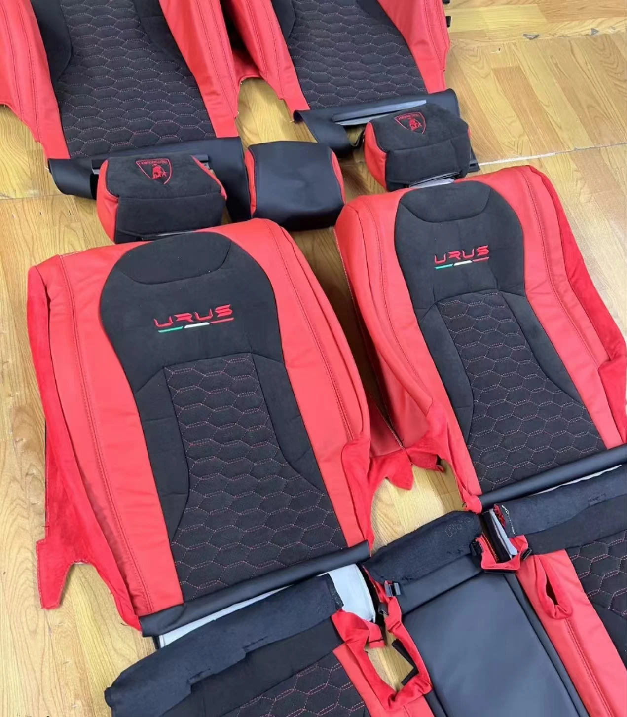 

Custom High-end Genuine Nappa Leather Car Seat Covers for Lamborghini Urus