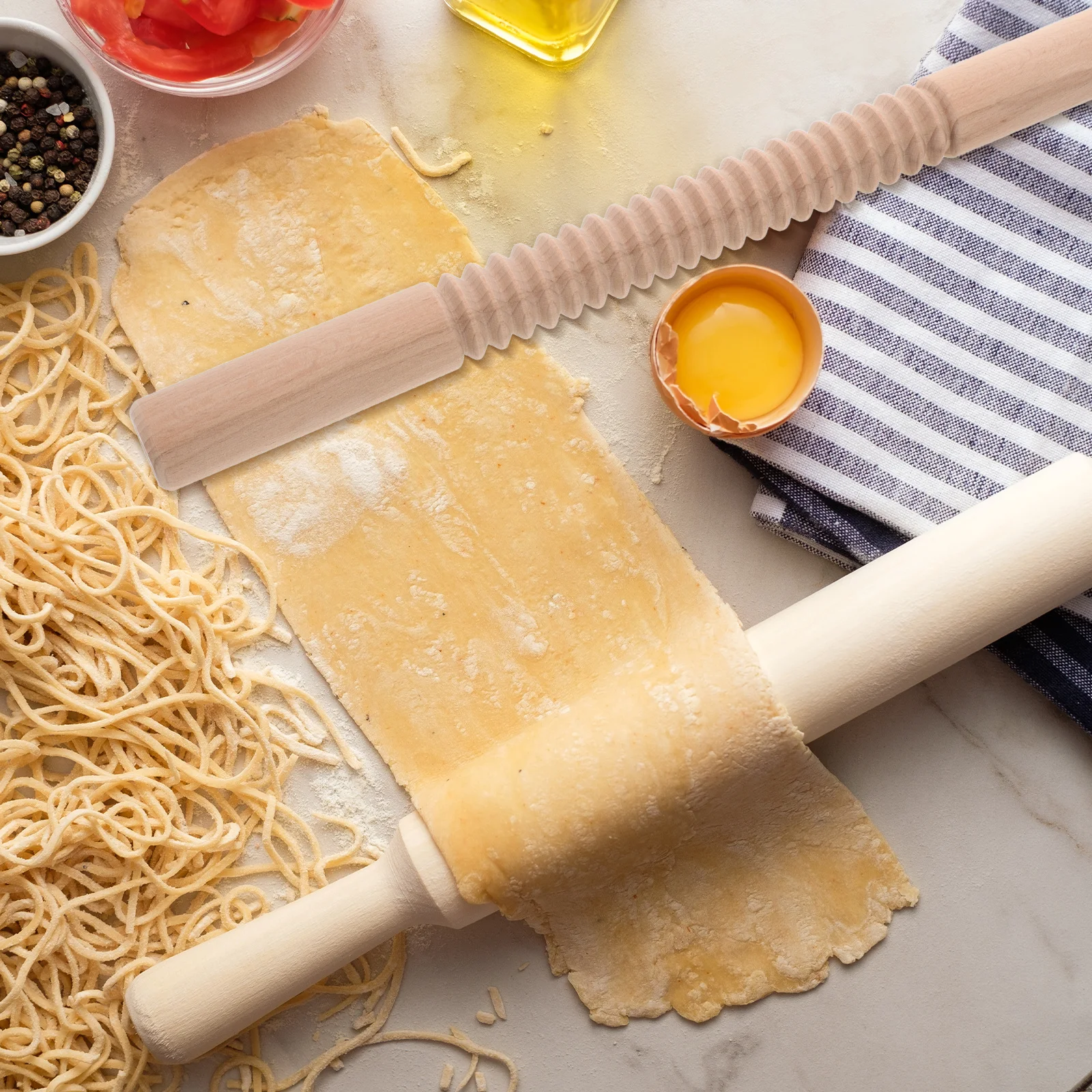 

Wooden Tagliatelle Pasta Cutter Rolling Pin Light Brown 36cm Noodle Lattice Roller Dough Cutter Spaghetti Pasta Maker Kitchen