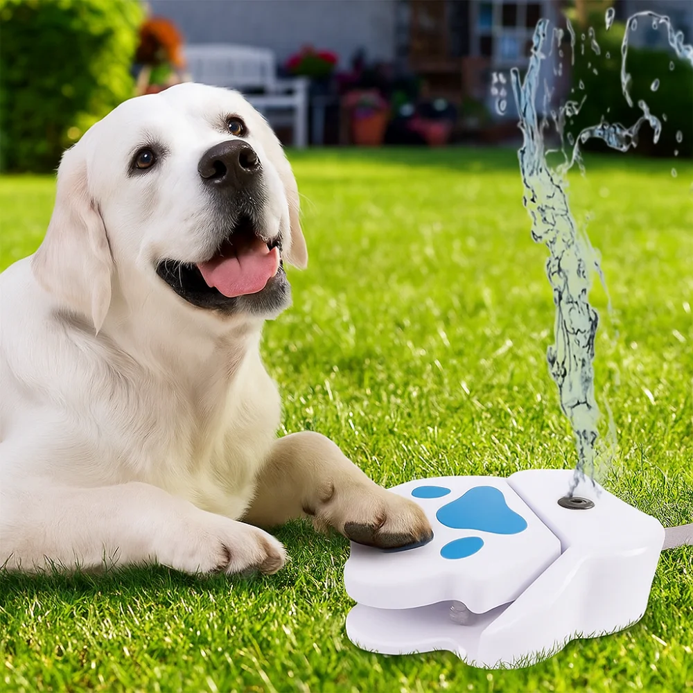 

Claw Shape Paw Activated Pet Sprinkler Funny Plastic Step On Drinking Container Interactive Puppy Water Dispenser Garden Yard