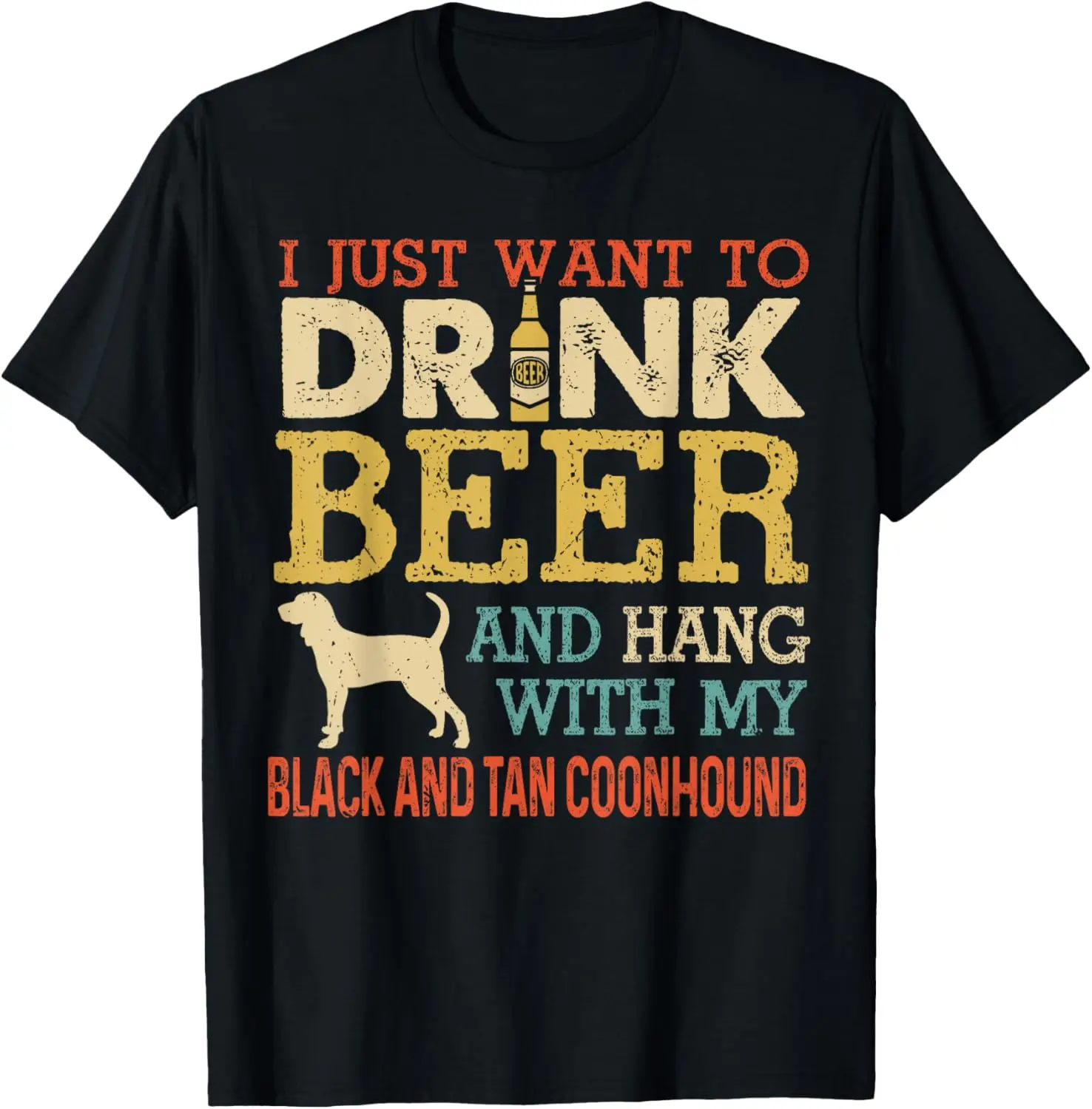 Schwarzer und hellbrauner Coonhound-Vater trinken Bier mit lustigem Hundet-T-Shirt