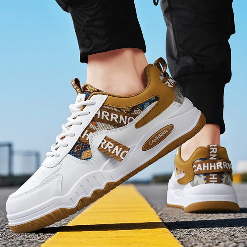 Mesh Lightweight Sneakers Elastic Band Platform Vulcanized Shoes Big Size Men’s Shoes Fashion Leather Casual Shoes For Men