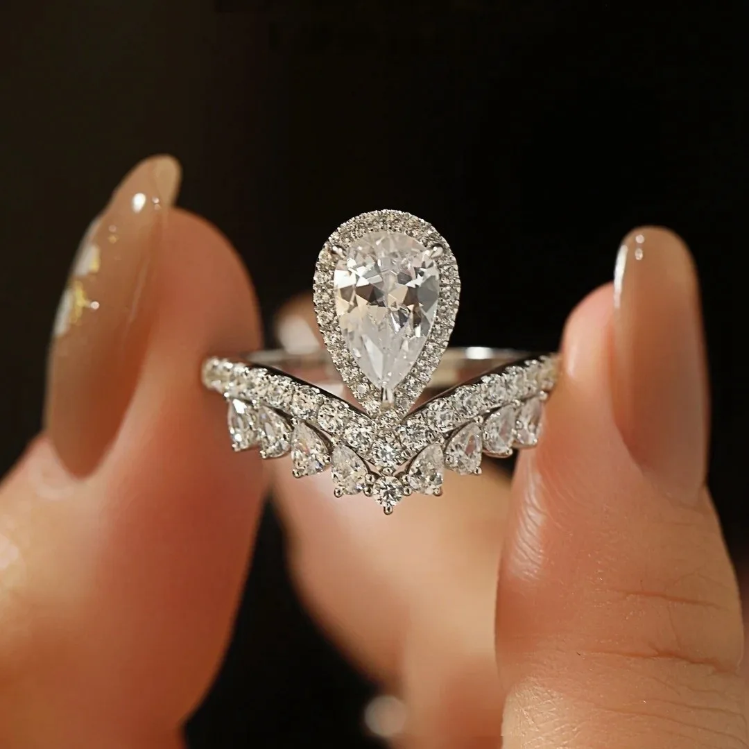 PT950 Platinum Crown Teardrop Ring Women's 1.5Ct Moissanite - High-purity durable, coronation meaning, gift carries sincere love