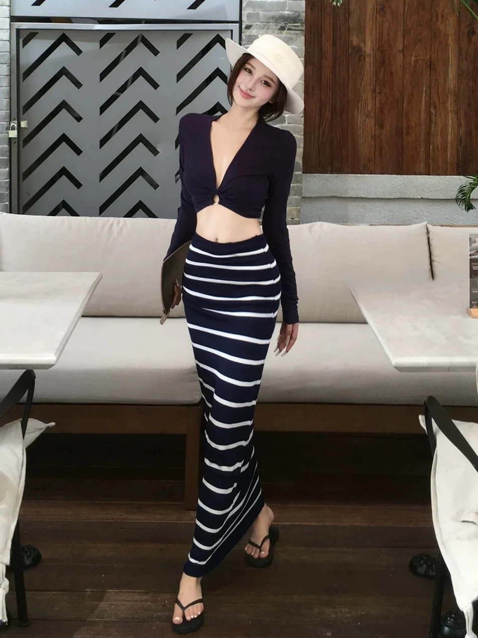 

Sexy Bikini Set with High Waist Skirt Striped Long Sve Swimsuit for Holiday Beach Play Thermal Use V Ne Nylon Lycra