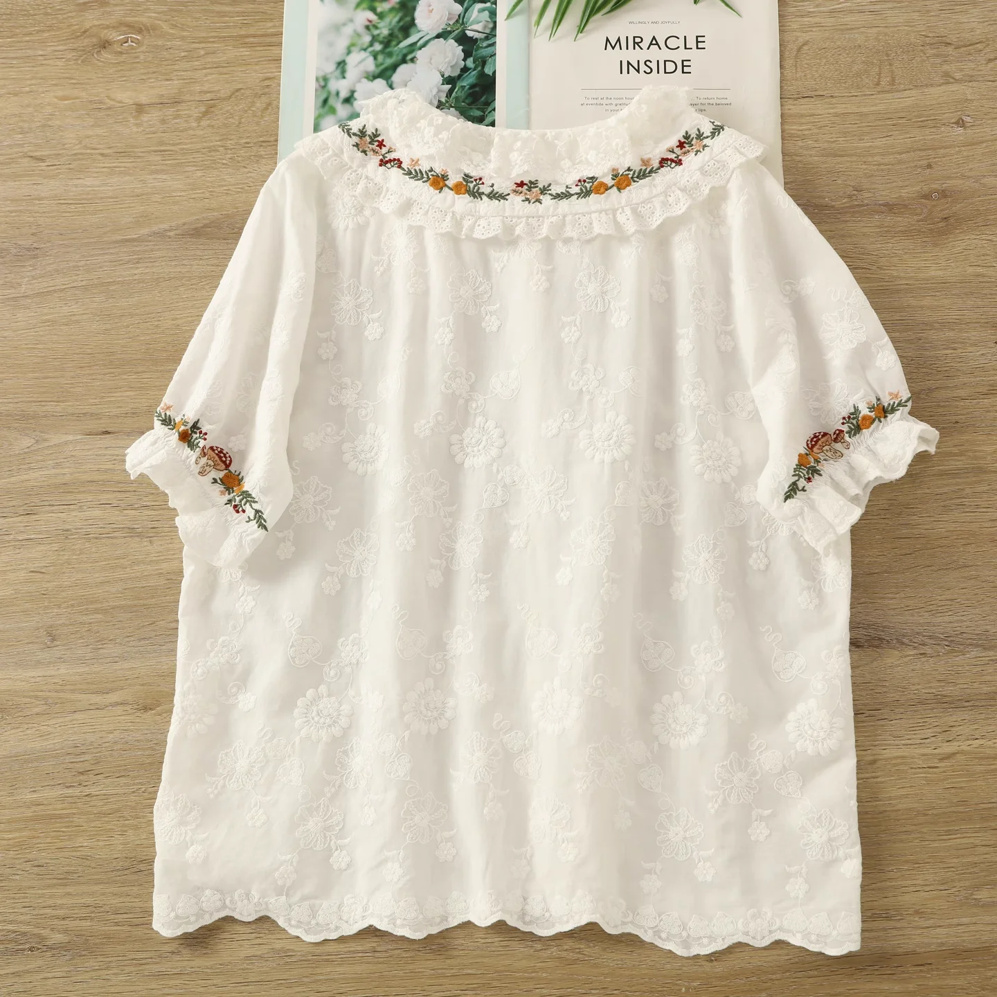 Dolce lolita abbigliamento ragazza della foresta Giappone stile cotone kawaii colletto alla Peter Pan pizzo ricama camicie e camicette donna top carini