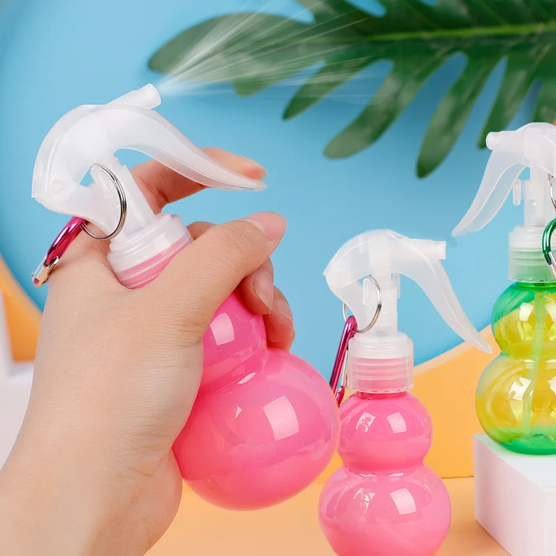 100ml Mini Portable Spray Bottle Gourd Shape Gel Hand Sanitizer Bottle with Hook Travel Refillable Empty Bottle Random Color