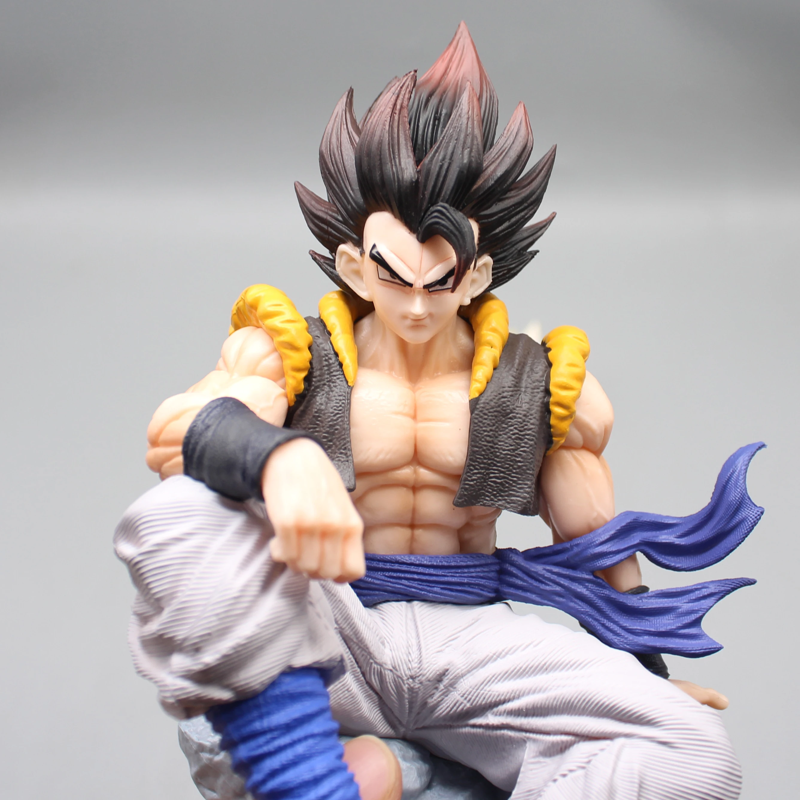 22.5cm Anime Dragon Ball Figurines Three Headed Sitting Posture Wink Gogeta Figure Statue Model Doll Anime Peripheral Gift