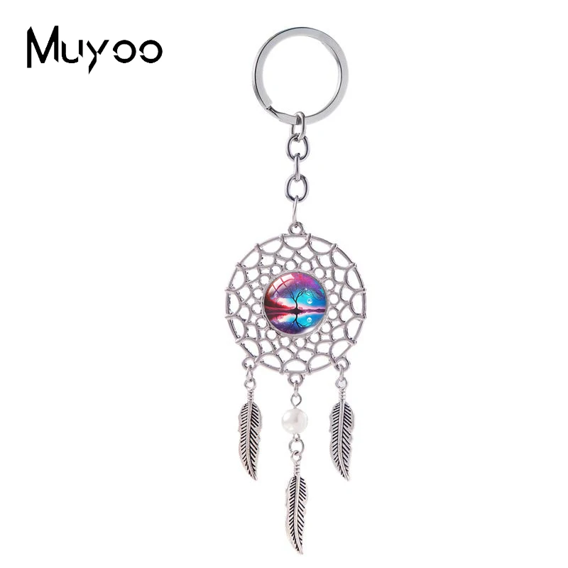 2023 New Arrival Fashion Moon Night Life Tree Landscape Glass Dome Dream Catcher Keychain Handcraft Bag Holder Keyrings