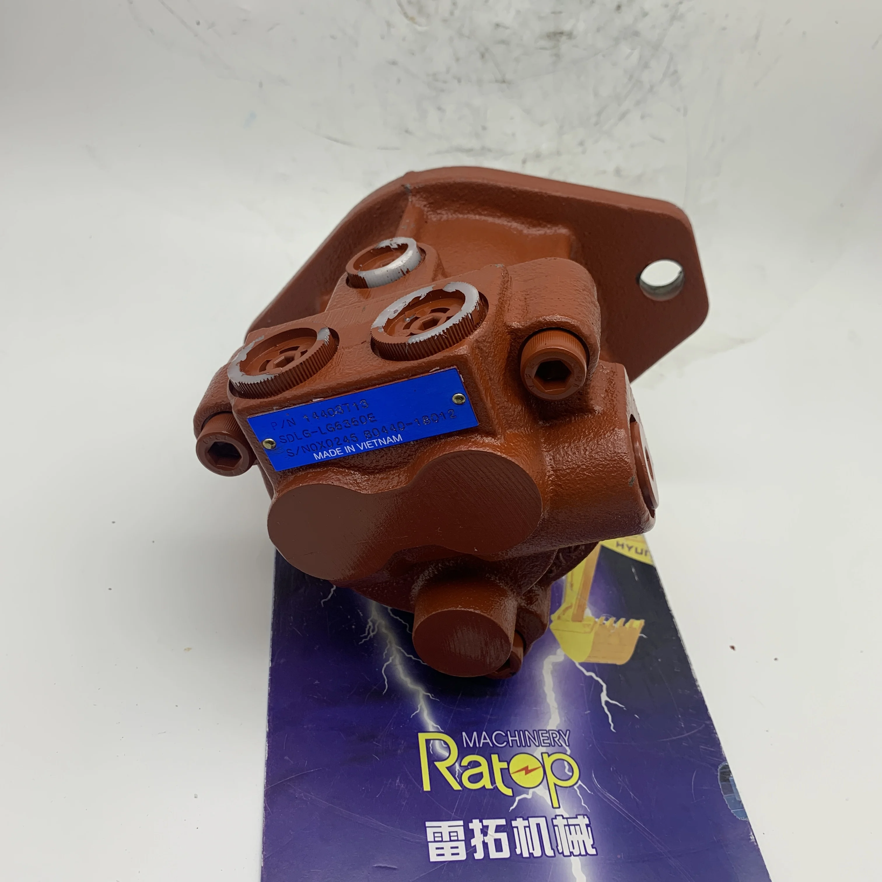 

VOE14533496 14533496 Fan Motor VOE14531612 Hydraulic Motor 14505903 for EC360 EC380 Engine